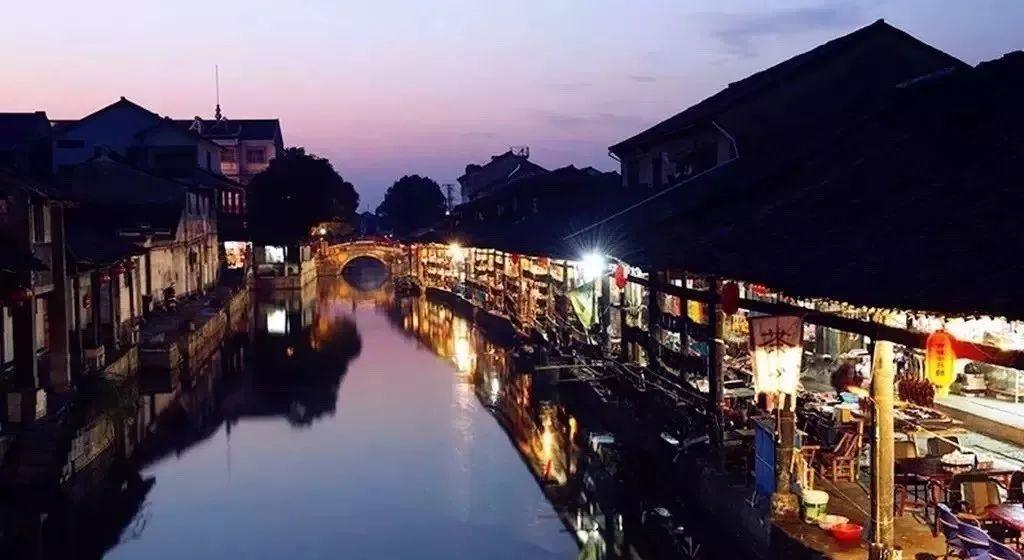龙腾盛世 凤鸣朝阳 辽宁朝阳龙年迎春灯会开启